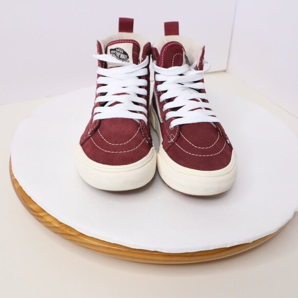 VANS MTE Sk8-Hi Waterproof Insulated  size us kids 2 - Picture 1 of 10